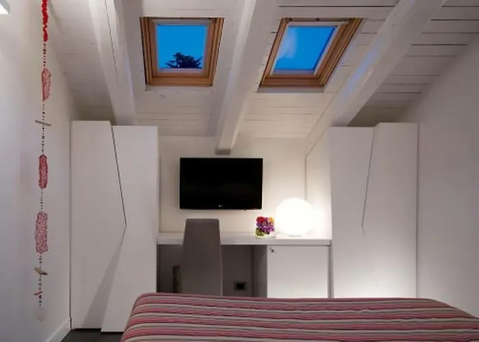 Hotel De 3*