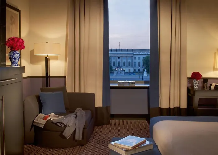Hotel De 3*